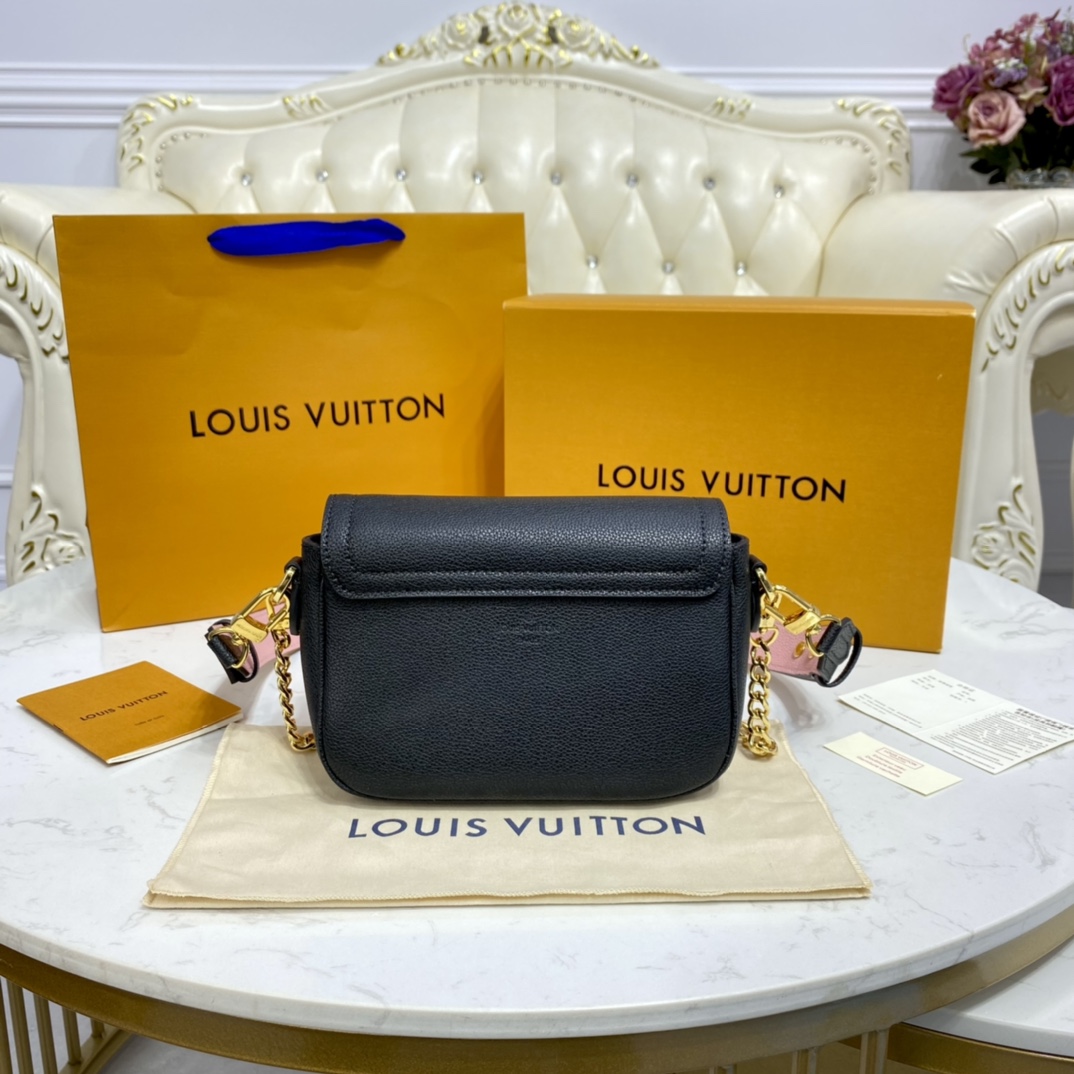 Louis Vuitton LOCKME TENDER Shoudler Bag M58557 Black